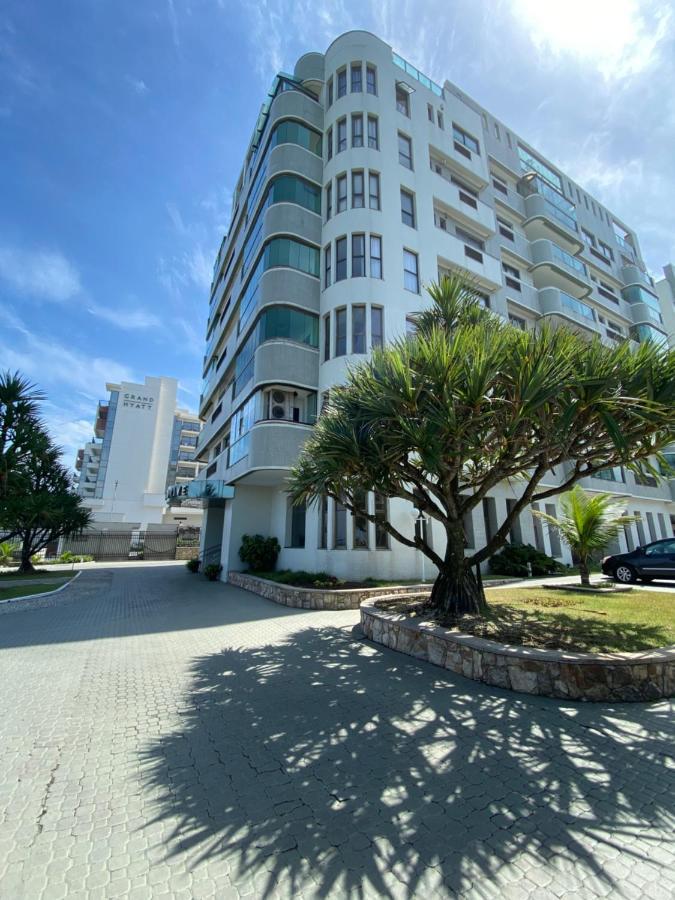 Apto De Frente A Com Vista Pra Lagoa Apartamento *